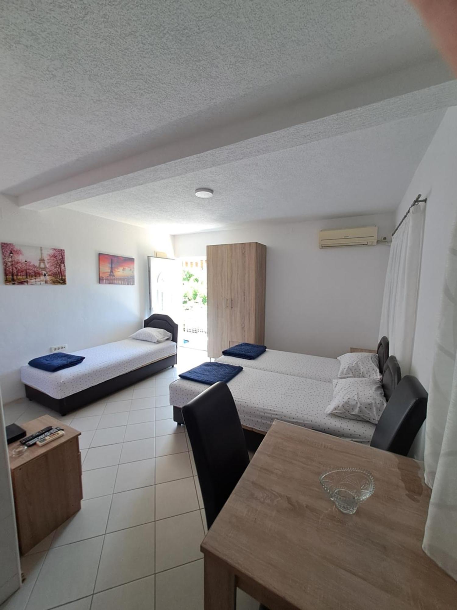 Apartmani Cavor Budva Zewnętrze zdjęcie